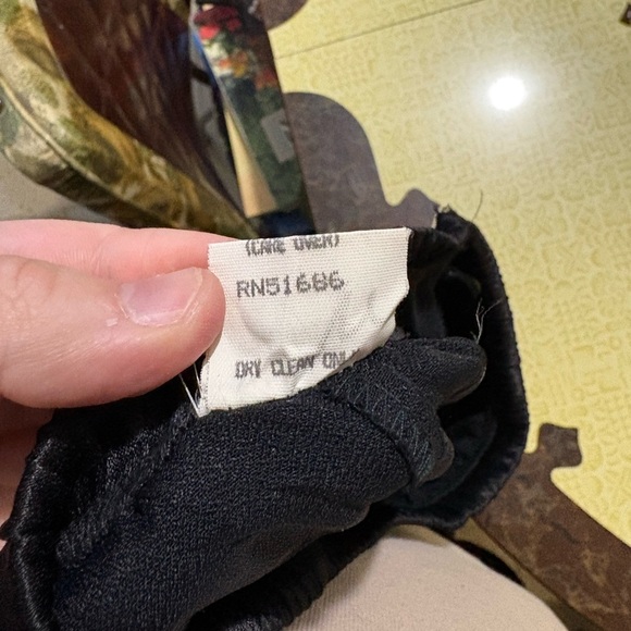 Vintage All that Jazz Black Skirt Set - Picture 13 of 14